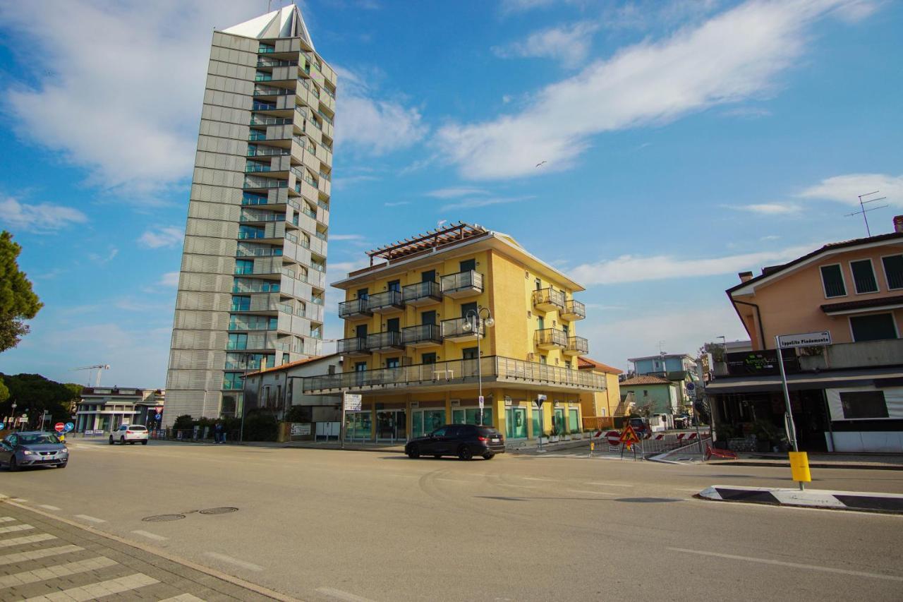 Quito Residence Movida E Spiaggia Lido di Jesolo Buitenkant foto